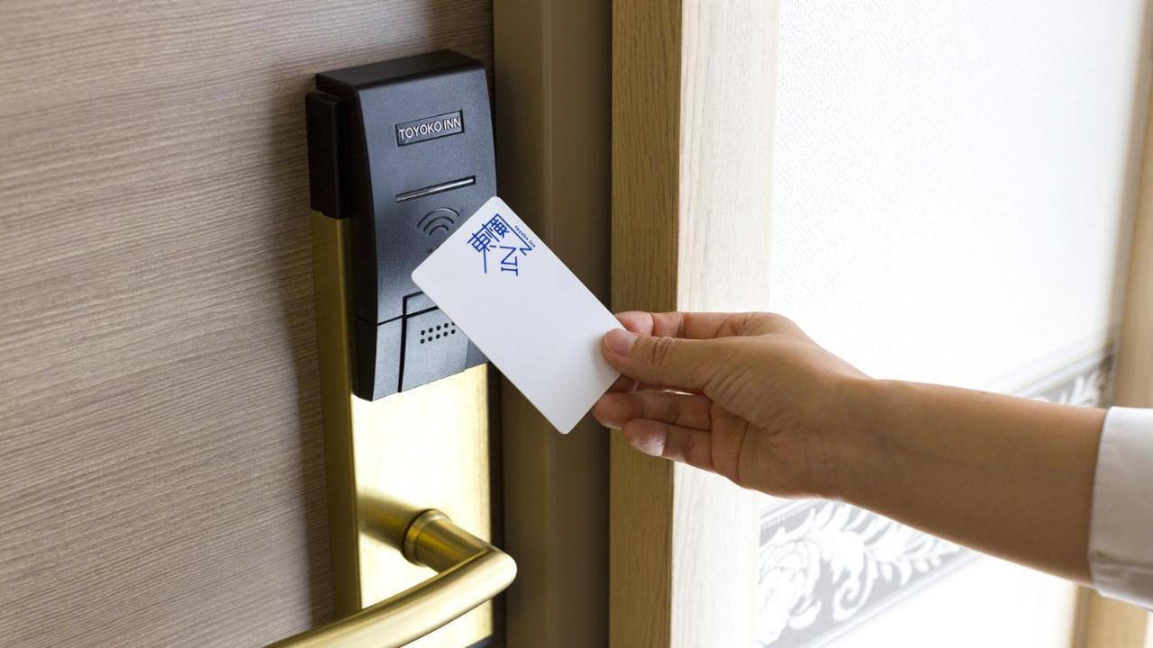 Toyoko Inn Tokyo Tozai-Sen Nishi-Kasai Exteriör bild