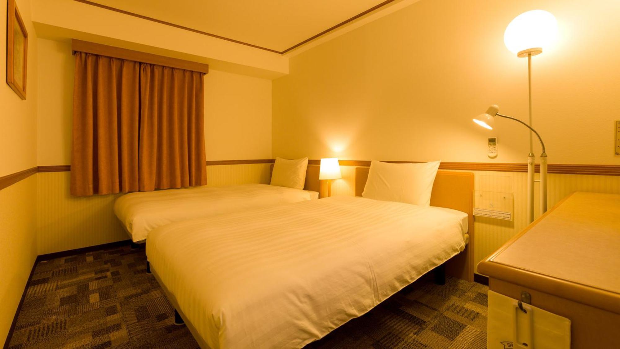 Toyoko Inn Tokyo Tozai-Sen Nishi-Kasai Rum bild
