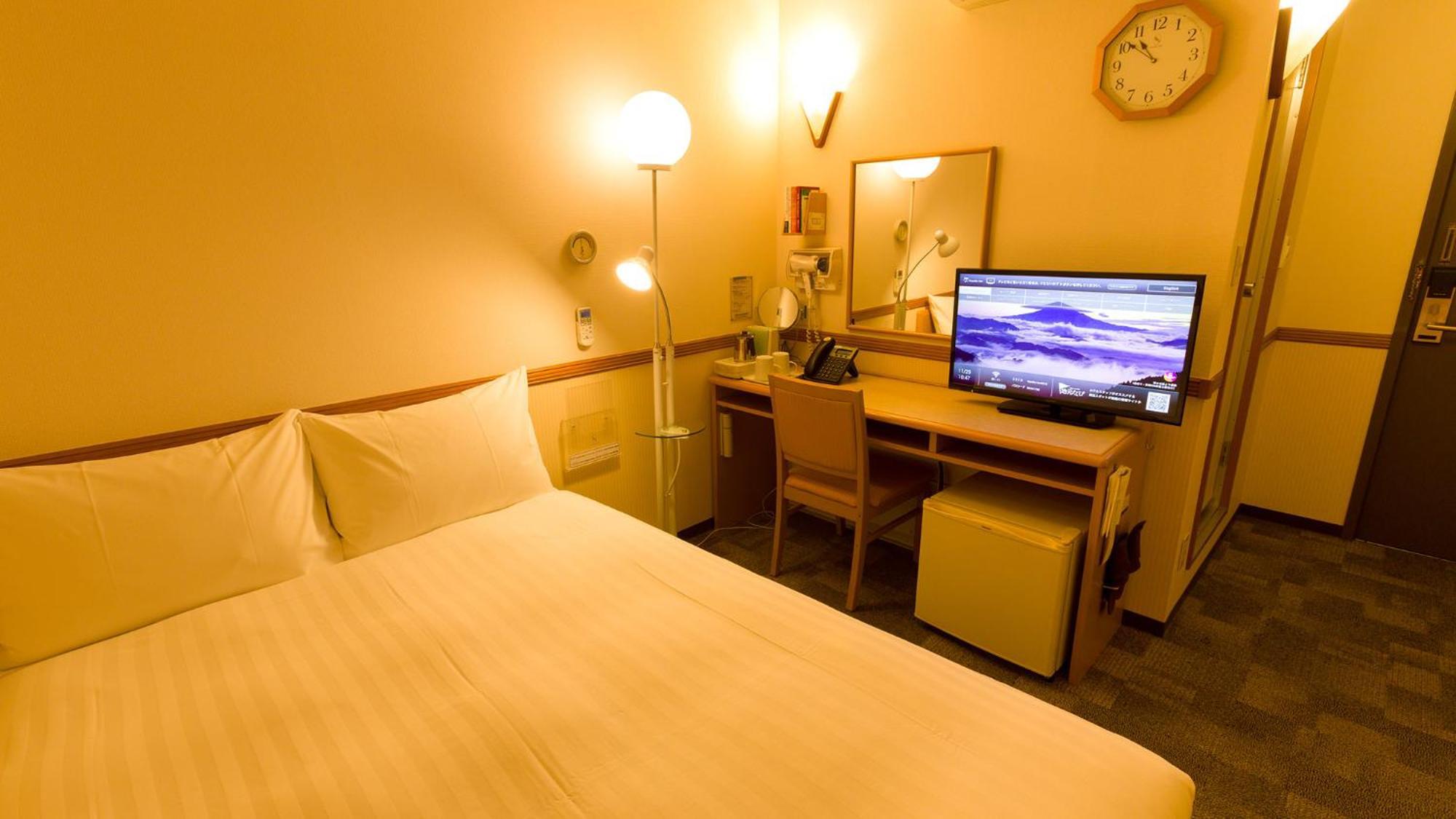 Toyoko Inn Tokyo Tozai-Sen Nishi-Kasai Rum bild