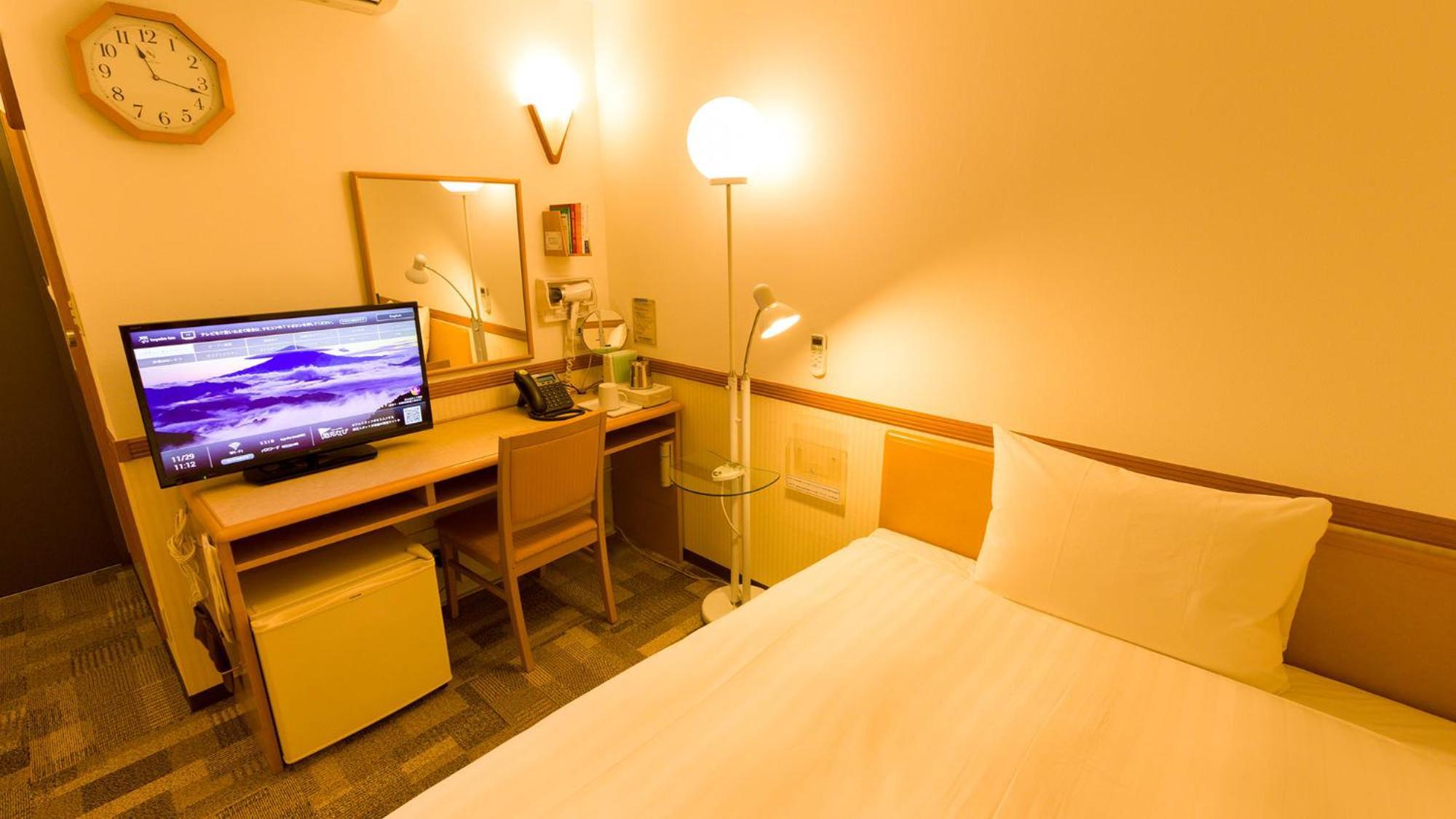 Toyoko Inn Tokyo Tozai-Sen Nishi-Kasai Rum bild