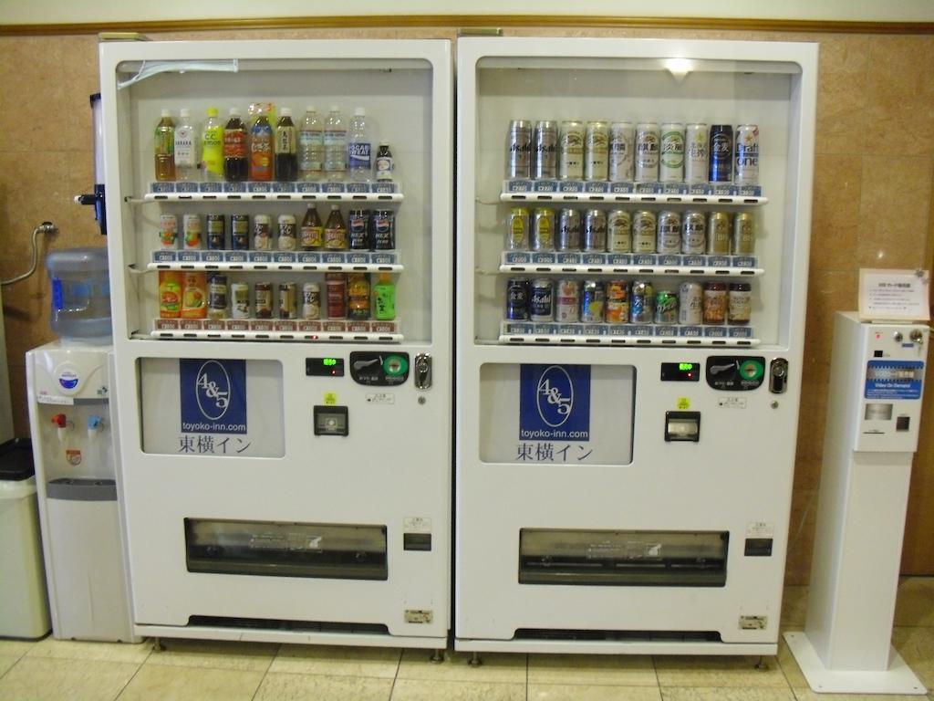 Toyoko Inn Tokyo Tozai-Sen Nishi-Kasai Exteriör bild